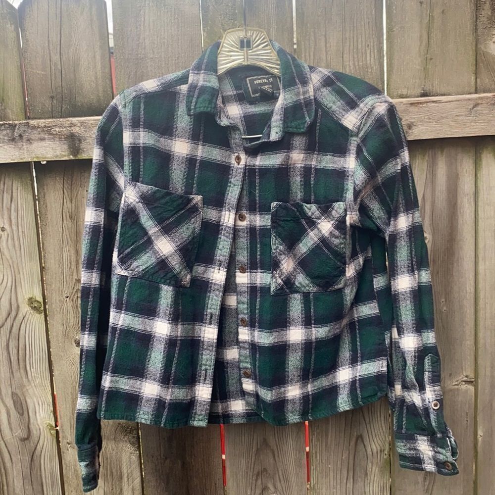 Forever 21 button down top sz. S
